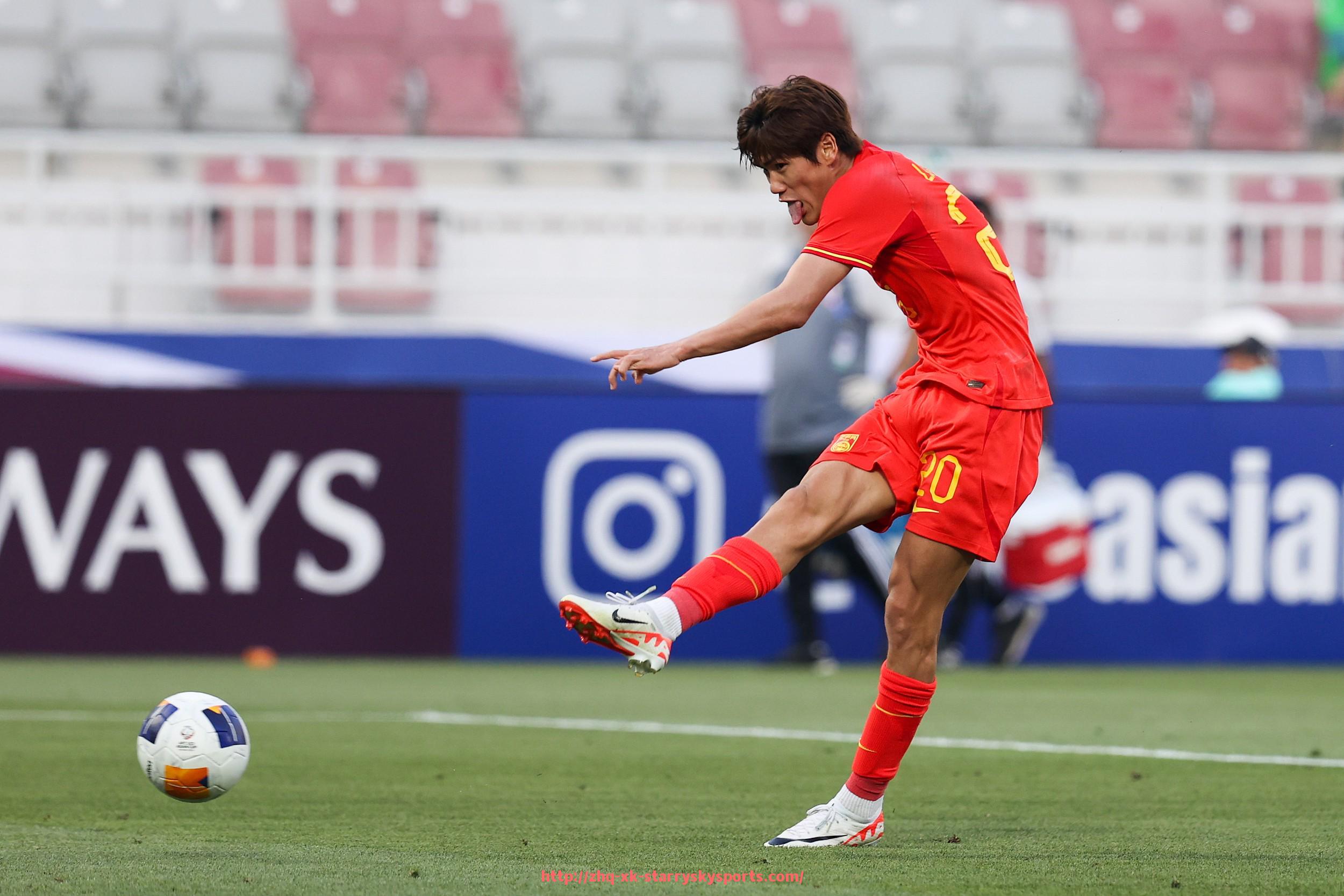 星空体育-世俱杯技术裁判应用及案例分析